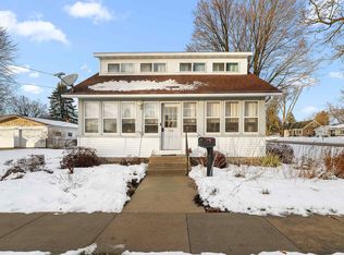566 Scott St, Ripon, WI 54971