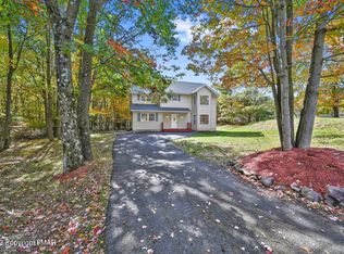 648 Sullivan Trl, Long Pond, PA 18334