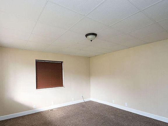 5th image of 569 S Montgomery St W #1