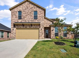 704 Ascot Ct, Ennis, TX 75119