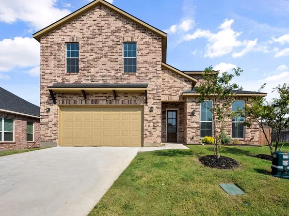 704 Ascot Ct, Ennis, TX 75119