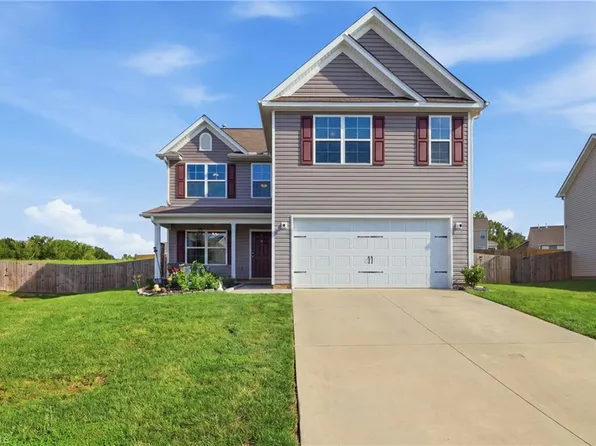 180 Brassfield Dr, Burlington, NC 27217