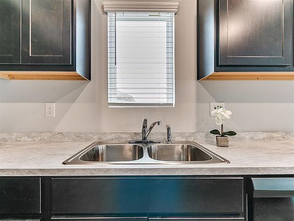 4th image of 21185 River Mist Dr