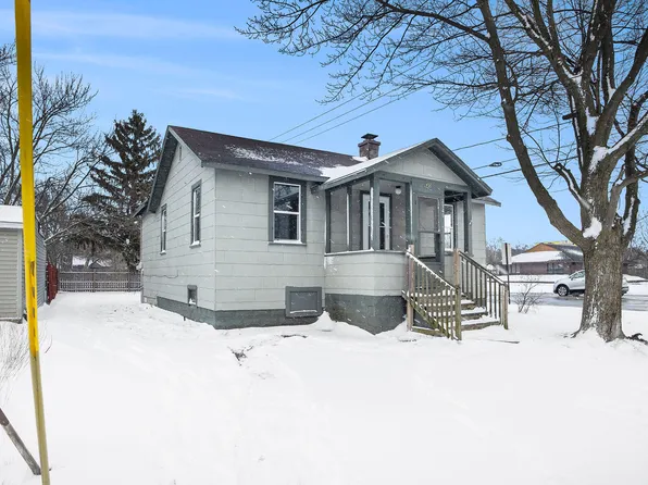2940 Fairfield St, Muskegon, MI 49441