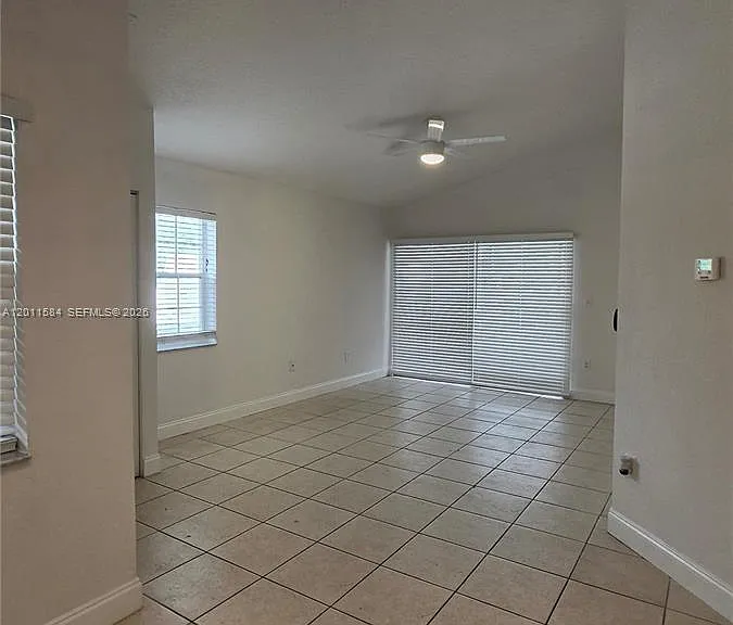 2880 N Oakland Forest Dr #214 — Photo 3