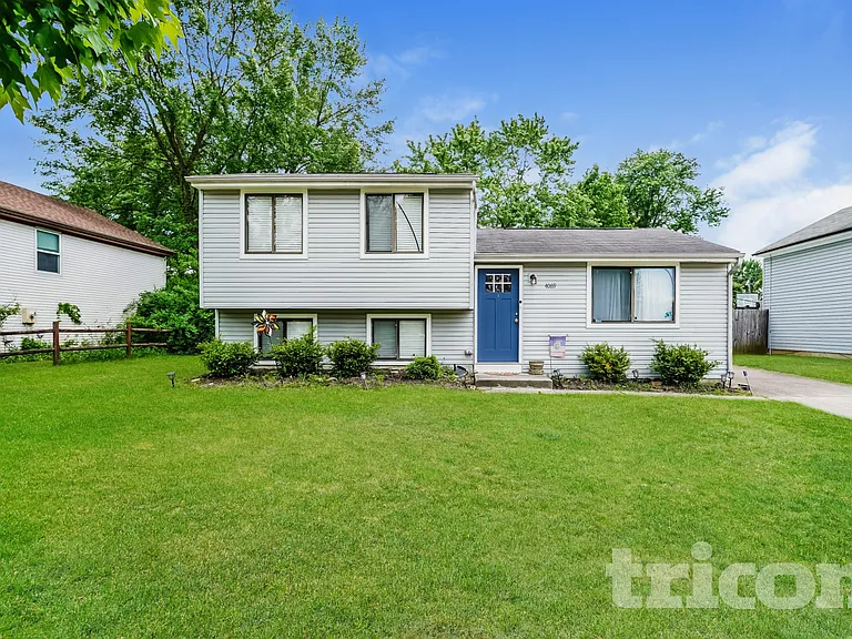 4069 Yellowstone Dr — Photo 1