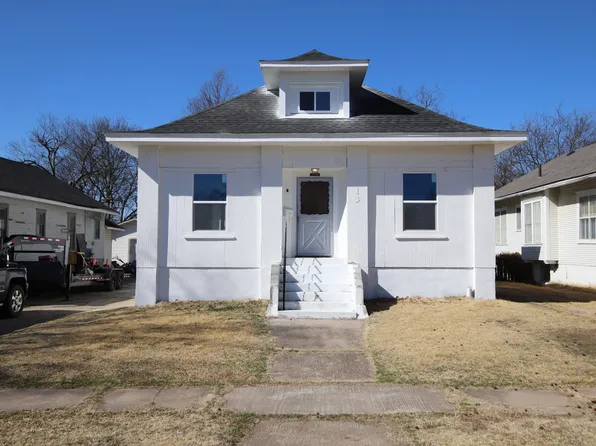 213 D St NW, Miami, OK 74354