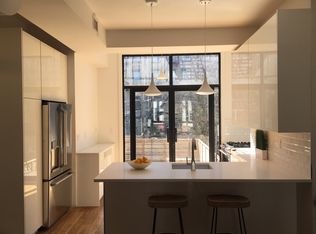 52A Vernon Ave APT 1, Brooklyn, NY 11206
