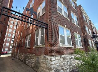 5350 Pershing Ave APT 4A, Saint Louis, MO 63112