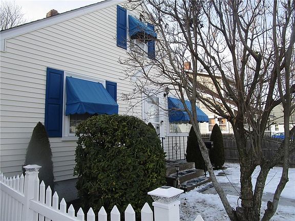 3rd image of 156 Chandler Ave