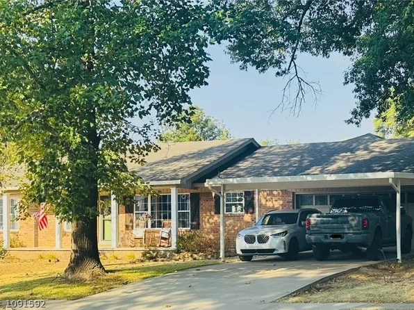 123 N North Main St, Greenwood, AR 72936