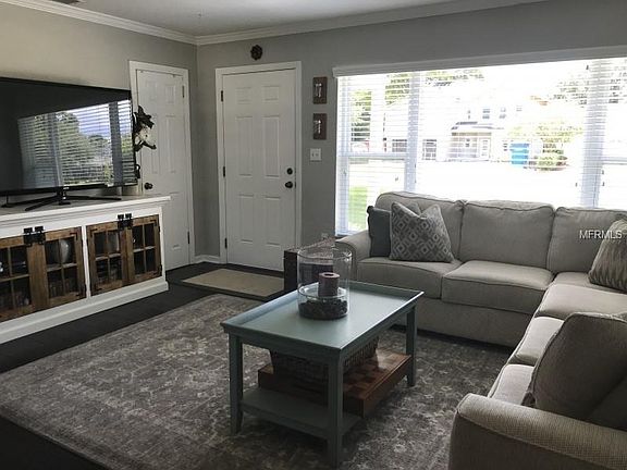 3rd image of 4011 El Prado Blvd