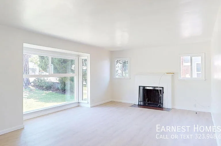 9802 E Camino Real Ave — Photo 3