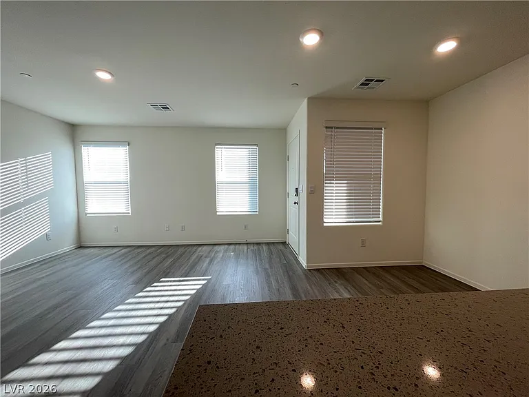 9383 Jade Mesa St — Photo 7