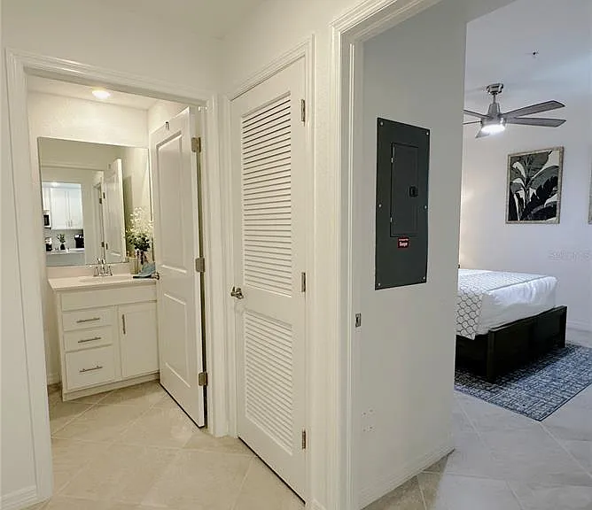 14221 Heritage Landing Blvd #2017 — Photo 22