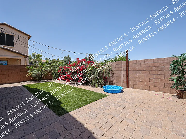 1930 S Sycamore Pl — Photo 42