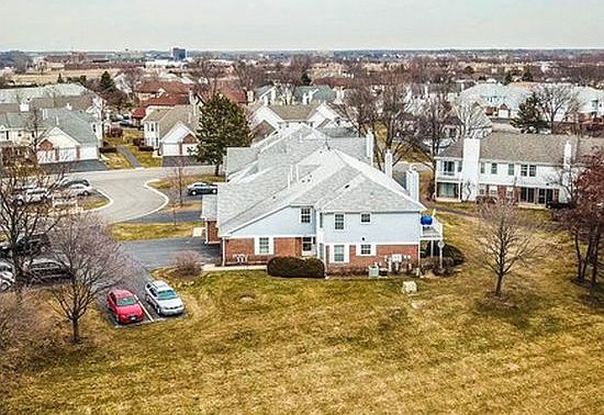 1st image of 1813 Quaker Hollow Ln