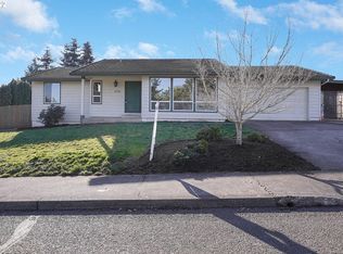 376 Greenacre Dr NW, Salem, OR