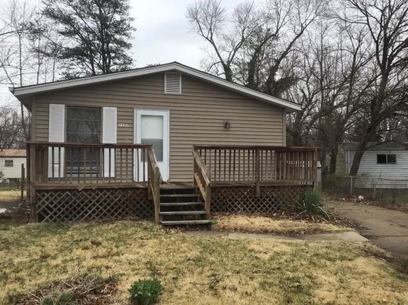 1107 Congress Ave, Saint Louis, MO 63138