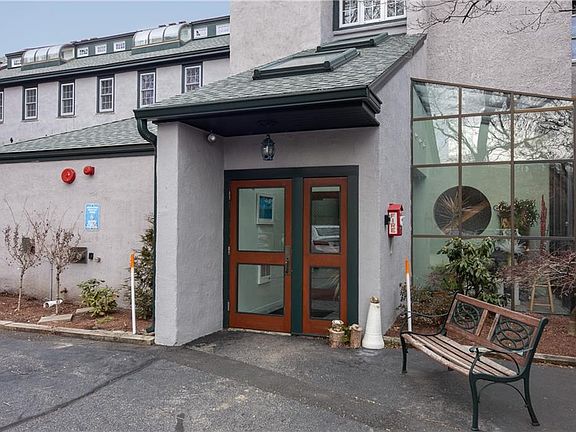2nd image of 25 Water St APT 201