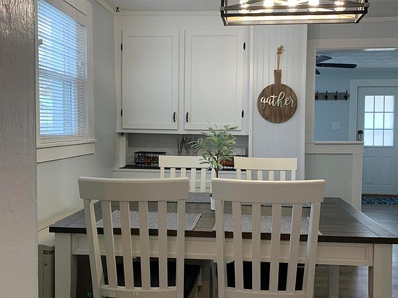 5th image of 175 Brown Ln