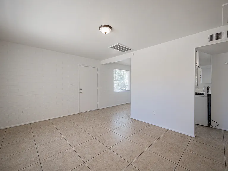 422 S Wilbur St, Mesa Az — Photo 7