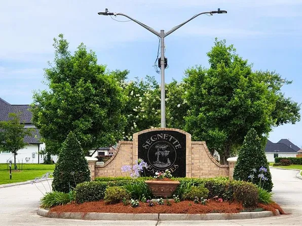 6 Osprey Dr, Westwego, LA 70094