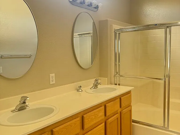 6005 Highland Gardens Dr — Photo 12