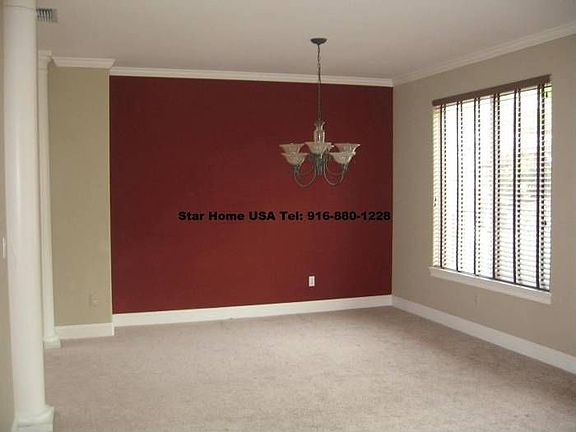 Formal Dinning Room