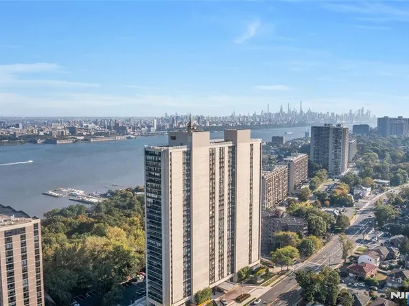1500 Palisade Ave APT 23E, Fort Lee, NJ 07024