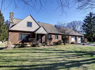 5940 Basore Rd, Dayton, OH 45415