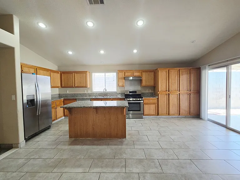 5547 Summer Joy St — Photo 5