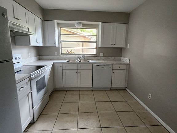 5th image of 2289 Pipestone Ct
