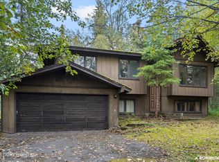 10401 Lone Tree Dr, Anchorage, AK 99507