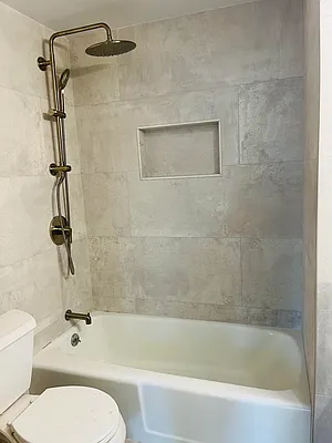 Rented by Compass | media 7