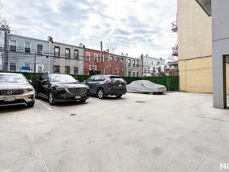 1173 Rogers Ave #PH1 — Photo 37