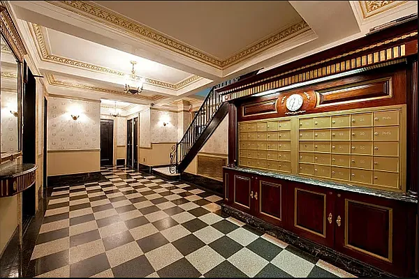 Rented by Avenues Real Estate | media 12