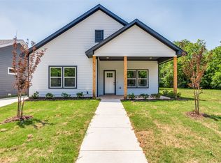 1608 W 12th St, Dallas, TX 75208