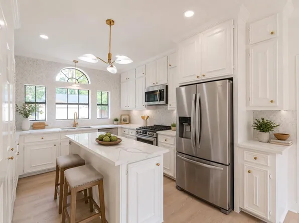 13715 Meadow Sweet Dr, Cypress, TX 77429