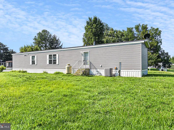 5 Camden Cir, Clayton, DE 19938