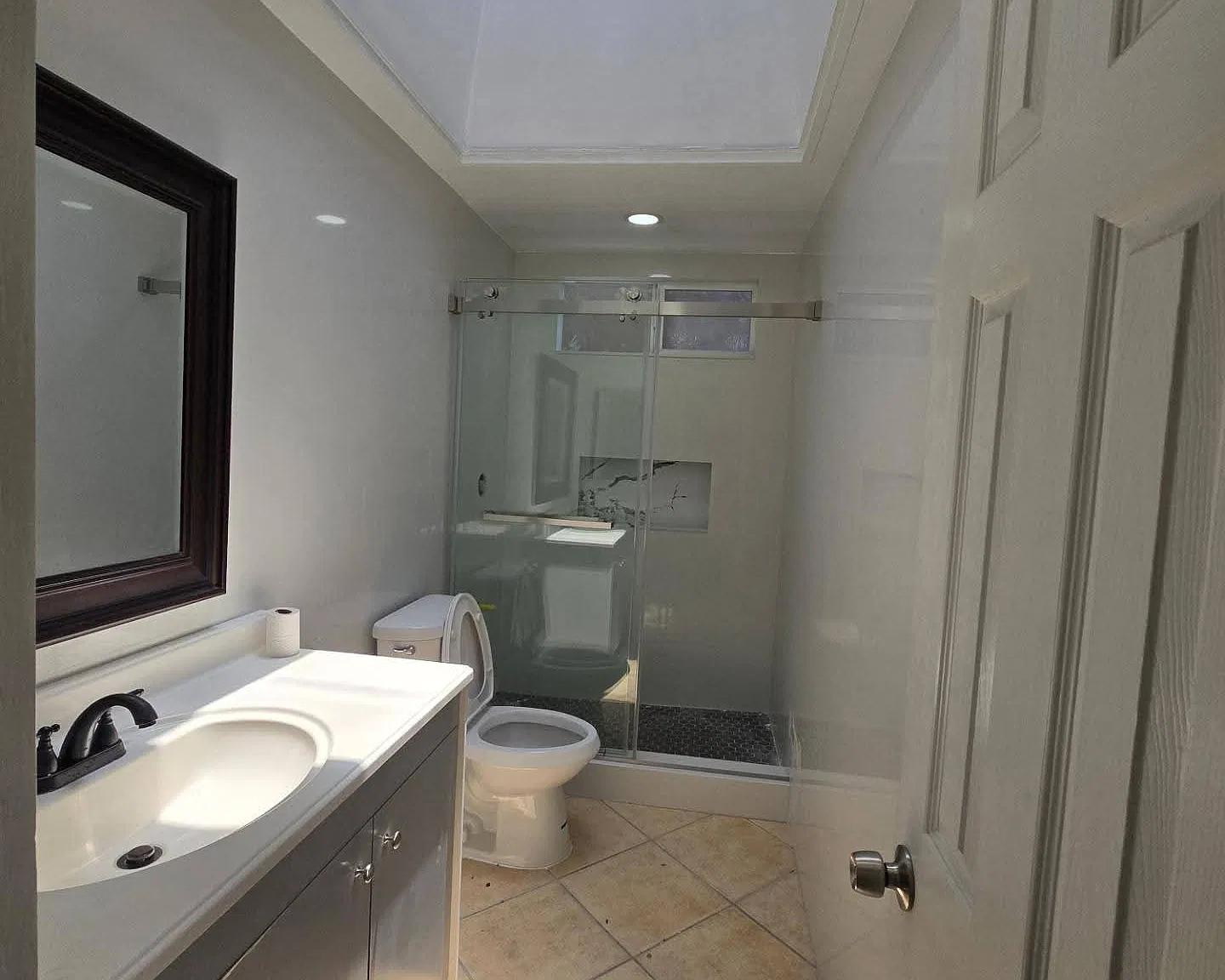 3 bed, 1260 sqft, $3,800 — Photo 3