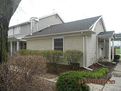 3421 Crooks Rd #1 photo 1