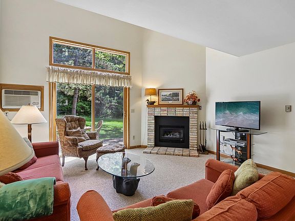 3rd image of 874 Xanadu Rd #3
