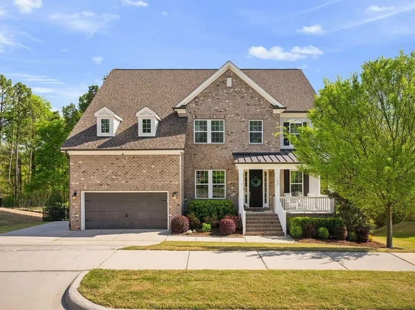 1057 Queensdale Dr, Cary, NC 27519