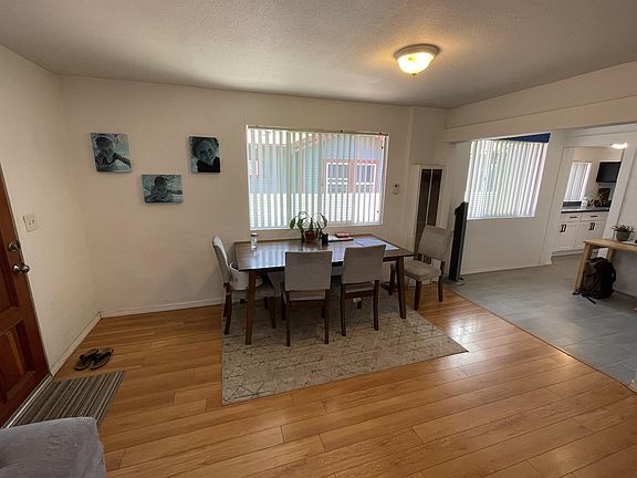 4th image of 3217 Island Ave
