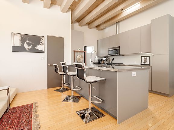 4th image of 611 Alarid St #B