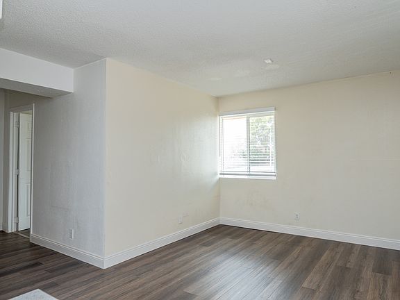 2nd image of 25 Gold Bar Ct APT C