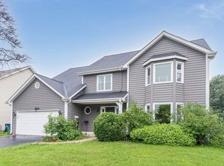 1524 Oswego Rd, Naperville, IL 60540