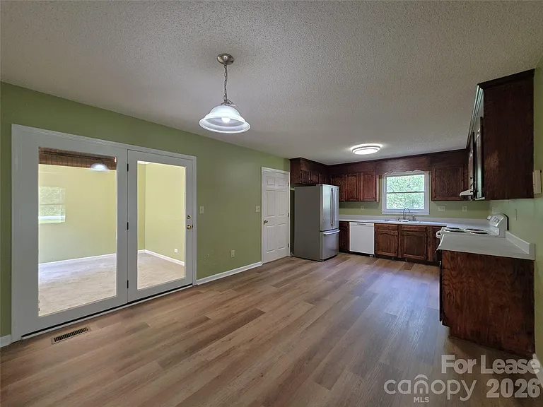101 Vance Allen Ave — Photo 5