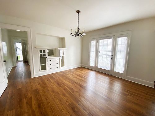 5th image of 1350 Engracia Ave